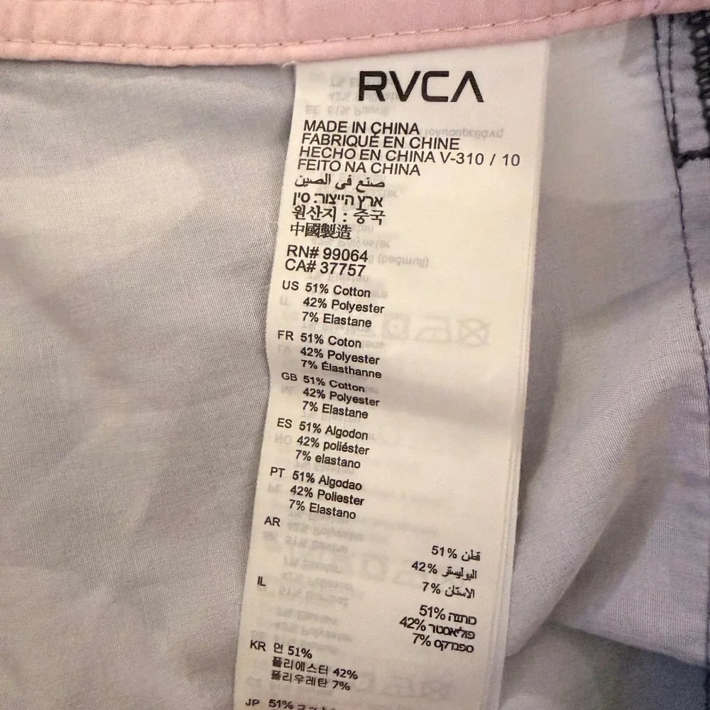 RVCA Mens 30 Board Shorts Grey Sarah Delaney Artist Network Program M101WRSD